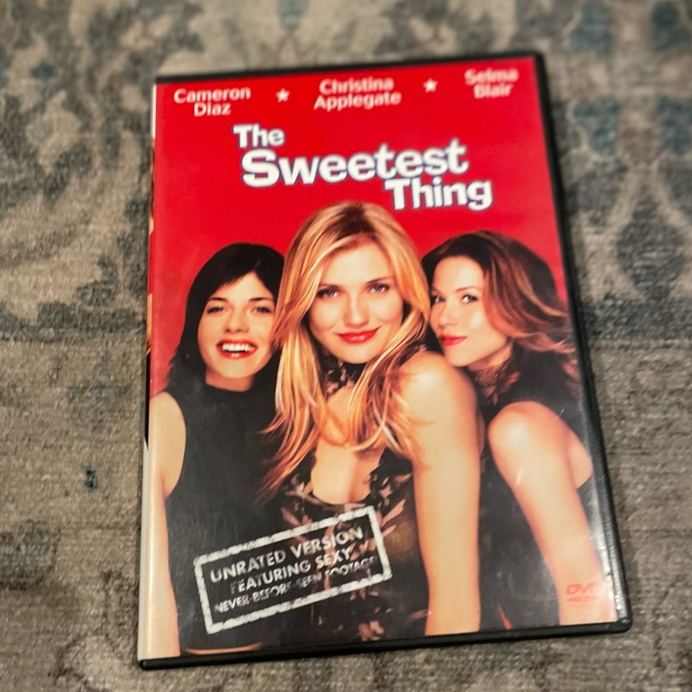 {The Sweetest Thing} DVD UNRATED VERSION, good used condition 2002